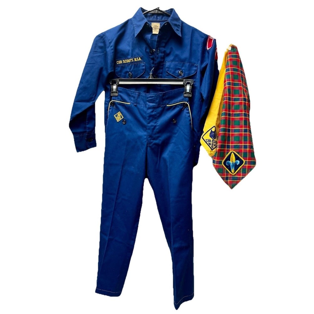 VTG BSA Cub Scout Uniform Youth Medium Shirt Pants Scarves Altered Troop Patch